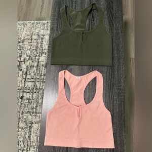 2 crop tanks/bandeaus